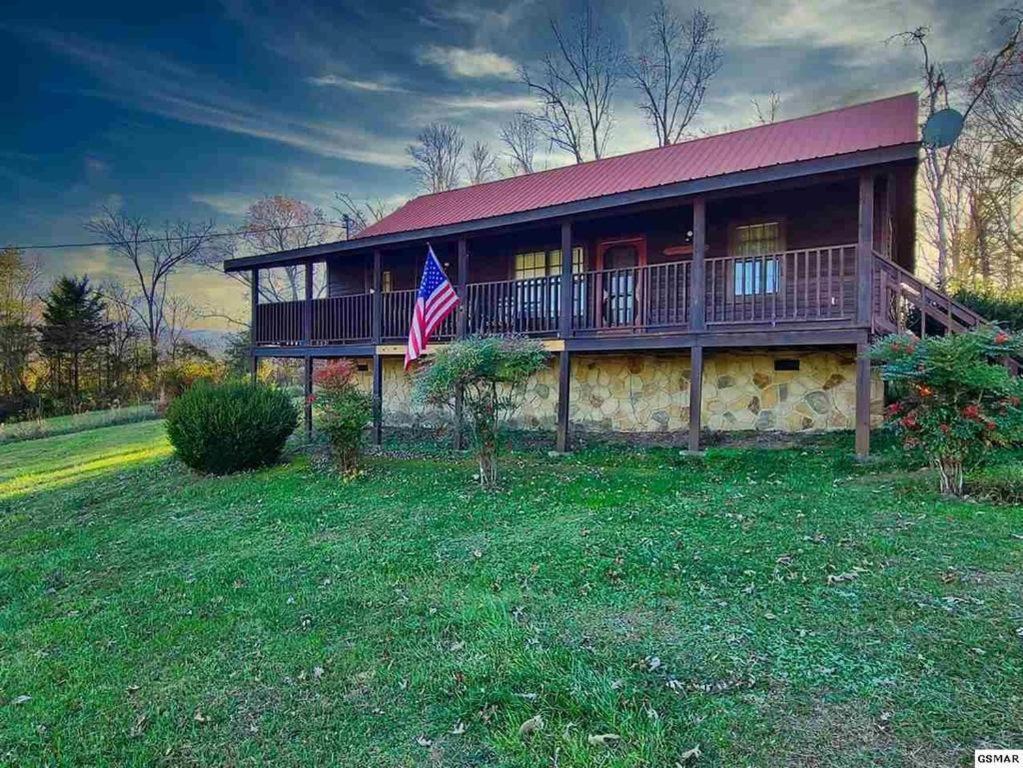 Beautiful View! Log Cabin,Fireplace,Hot Tub,Arcade,Pool,Fishing Sevierville Exteriér fotografie